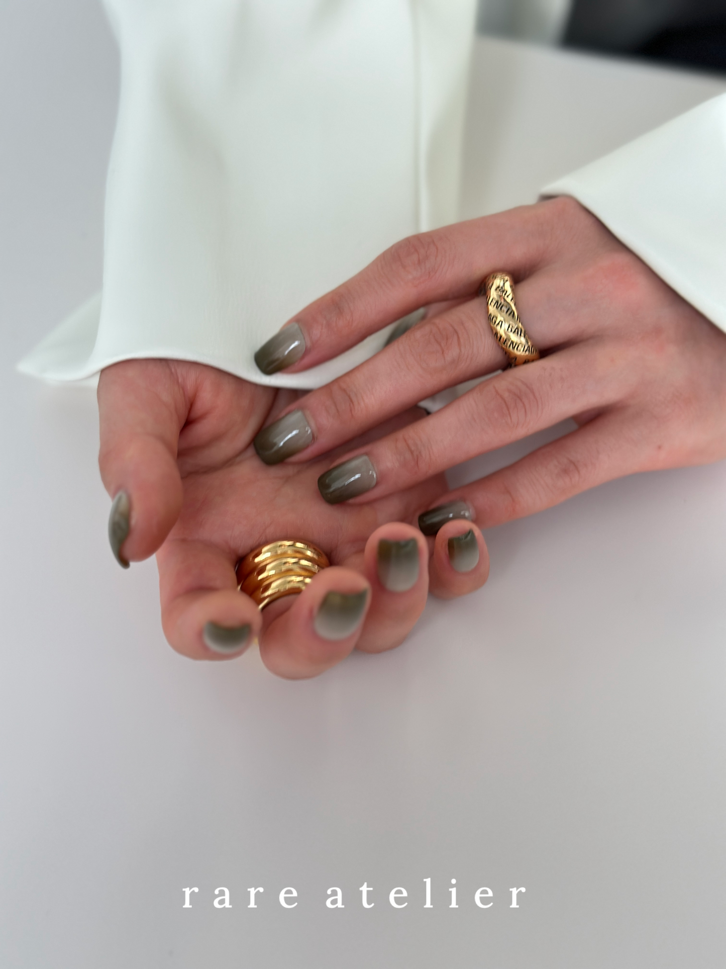 Ombre Tip (dark olive)